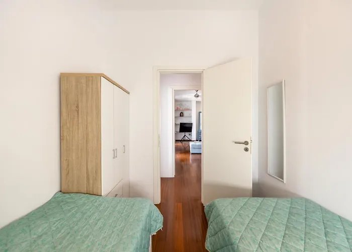 Big Blue * بوسي لِفاذي